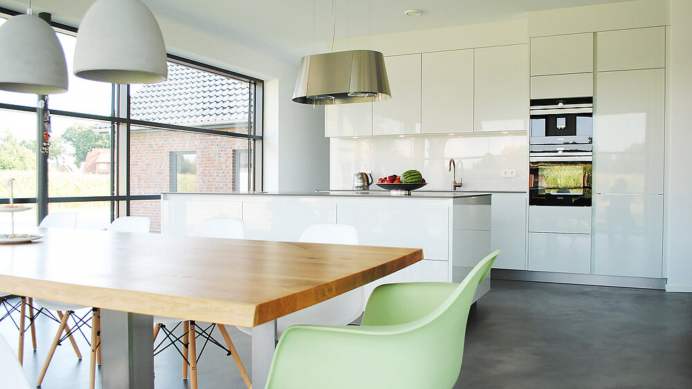 Küche, Essen, modern, hochglanz, weiß, Innenausbau, Tischler