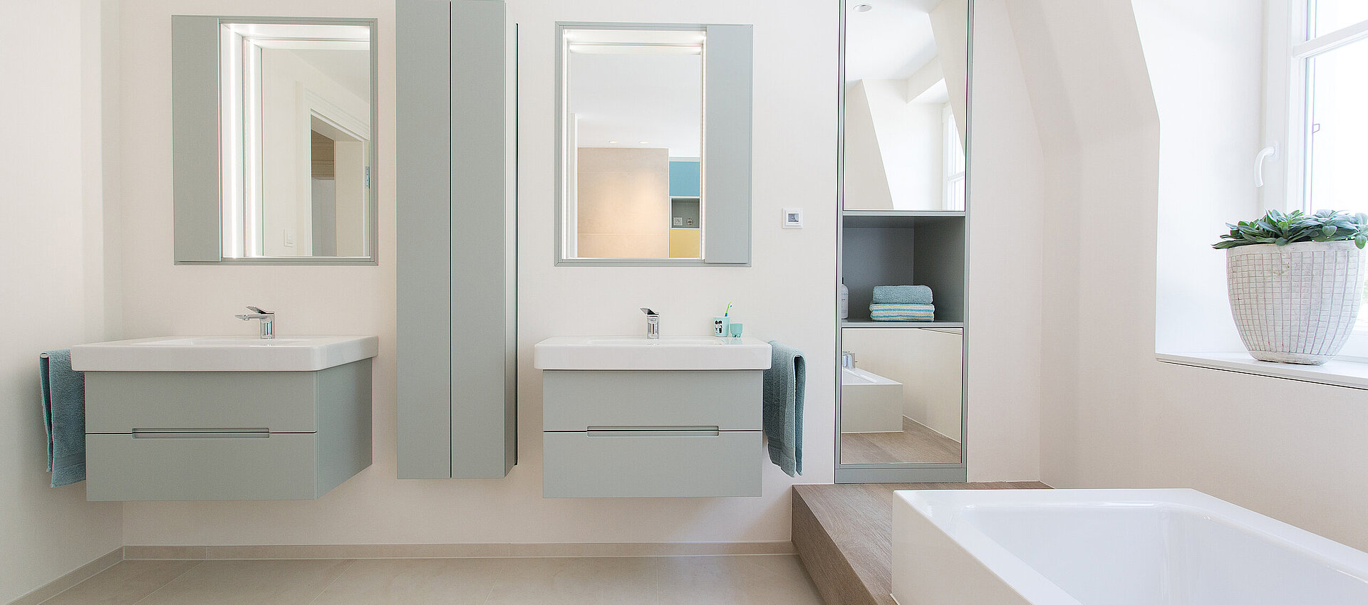 Badezimmer, Innenausbau, Renovierung, Neubau