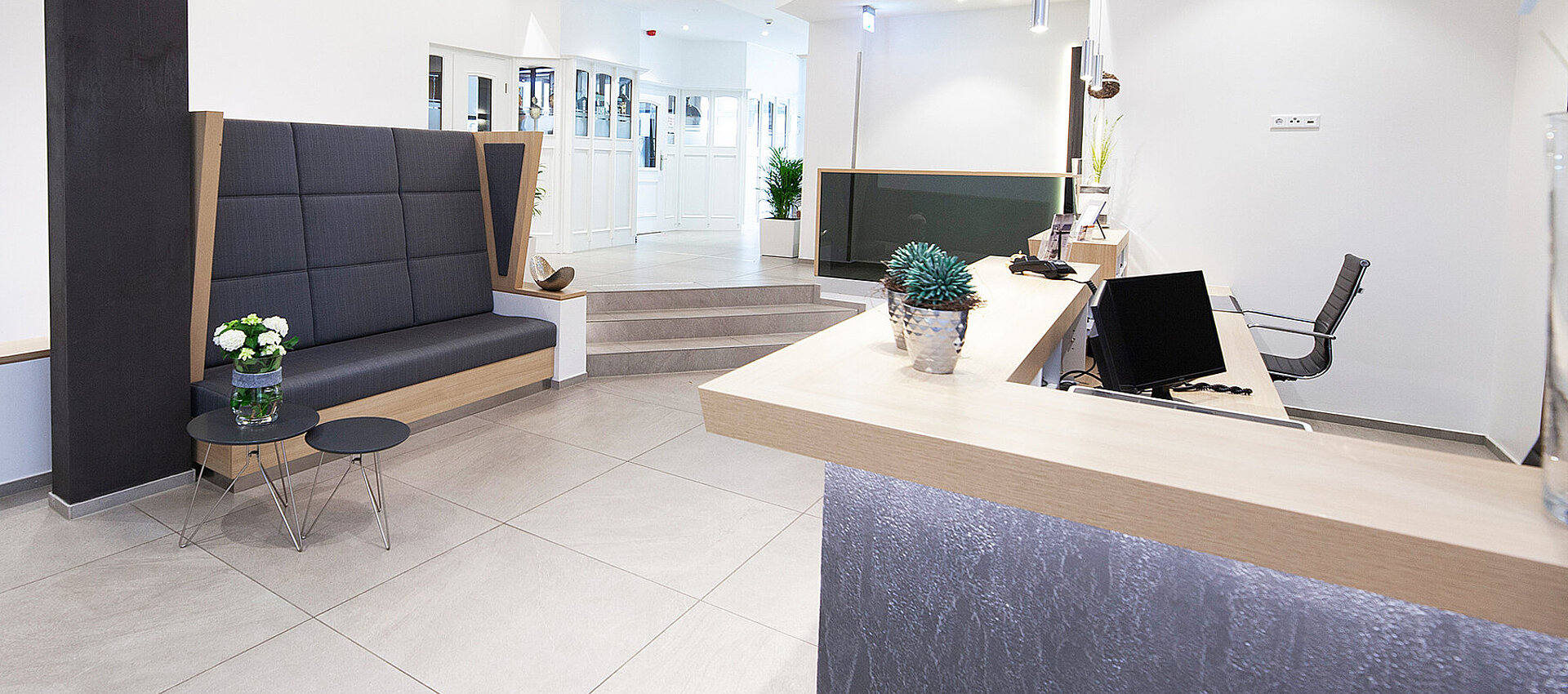 Hotel, Innenarchitektur, Innenausbau, Empfang, Handwerk